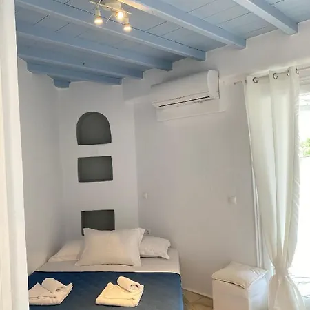 Petrinaki Mykonos Town